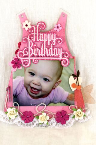 ClearScrapsBabyGirlAlbum_1a_LeahCrowe