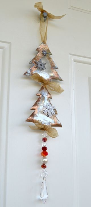 Altered_Acrylic_Sun_Catcher_Christmas_Ornament_Pinky_Hobbs_Clear_Scraps5