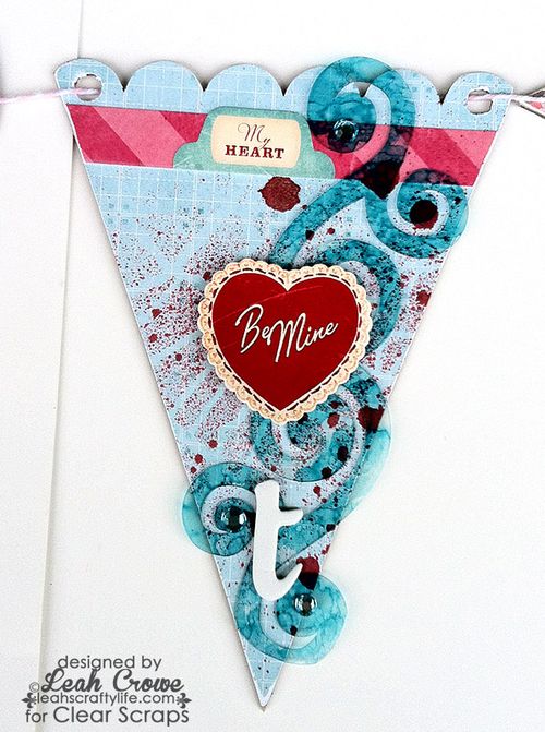 LeahCrowe_ClearScraps_ChipboardCupcakeBanner6wm