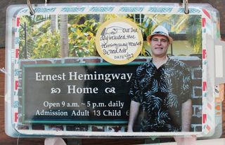 Clear_Scraps_Suitcase_mini18