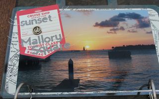 Clear_Scraps_Suitcase_mini19