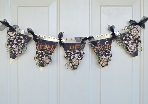 Trick Or Treat Banner Xyron1