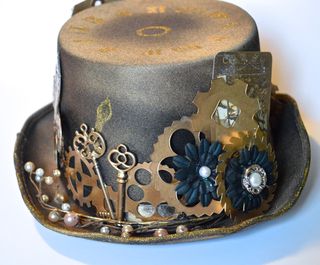 CHA-Hat-Clear Scraps Pinky Hobbs06