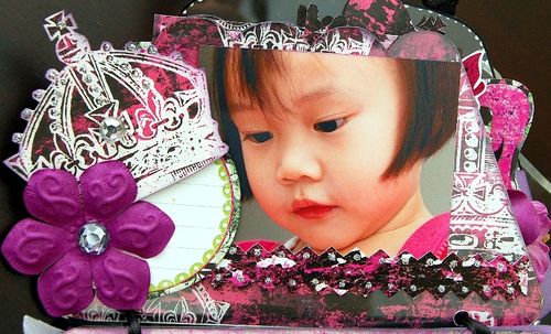 Chloe Mini Album (Page 4)(resize)