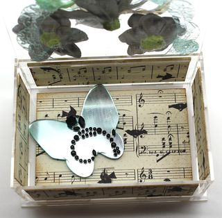 LRC_AcrylicBoxSmall3 LRC_AcrylicBoxSmall3