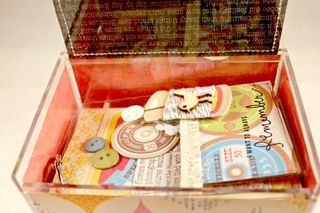 Clear_Scraps_Clear_Box_Small3