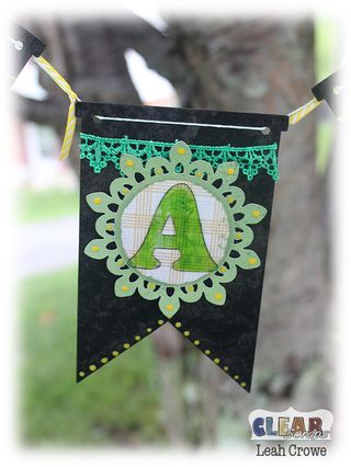 LRC_SmalPennantBanner2_Grad2015