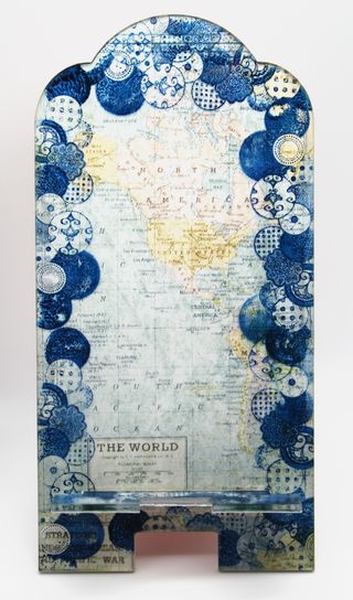 LRC_ClearScraps_PhoneHolder2