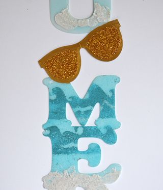 Summer Vertical Expression Pinky Hobbs Clear Scraps Krylon1