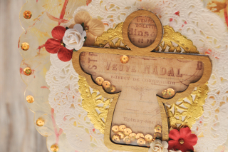 Angel_shaker_close up_nancy keslin_clear scraps Angel_shaker_close up_nancy keslin_clear scraps