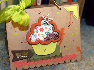 Cupcake shaker_clear scraps_mini album_c. mercer
