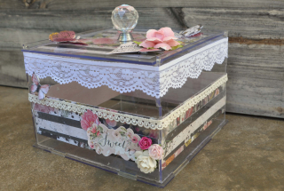 Box_clear scraps_nancy keslin_angles