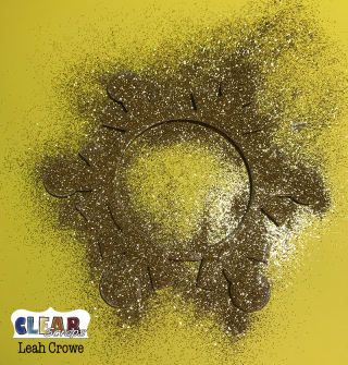 SnwFlkShkr_DecTagh1_LeahCrowe