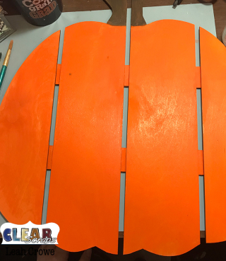 PalletPumpkin1_LeahCrowe