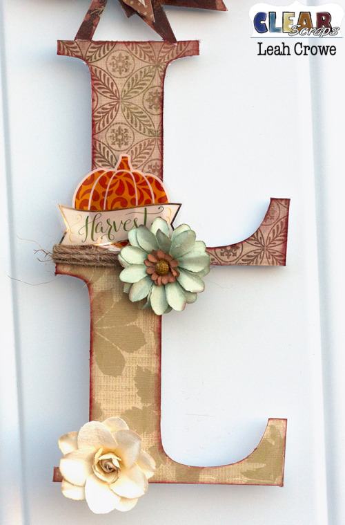 FallLgVertical3_LeahCrowe FallLgVertical3_LeahCrowe