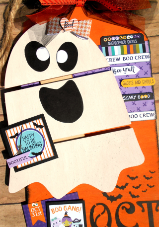 Clear_Scraps_Jumbo Wood Tags_DIY Pallet_Happy to be Haunting_close up 1 Clear_Scraps_Jumbo Wood Tags_DIY Pallet_Happy to be Haunting_close up 1