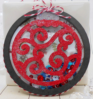 Clear_Scraps_Shaker%20Ornament_Santa%20Shaker%20Ornament_close%20up%202 Clear_Scraps_Shaker%20Ornament_Santa%20Shaker%20Ornament_close%20up%202