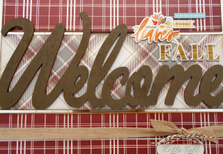 Clear_Scraps_DIY%20Pallet_Welcome%20Fall_close%20up%201