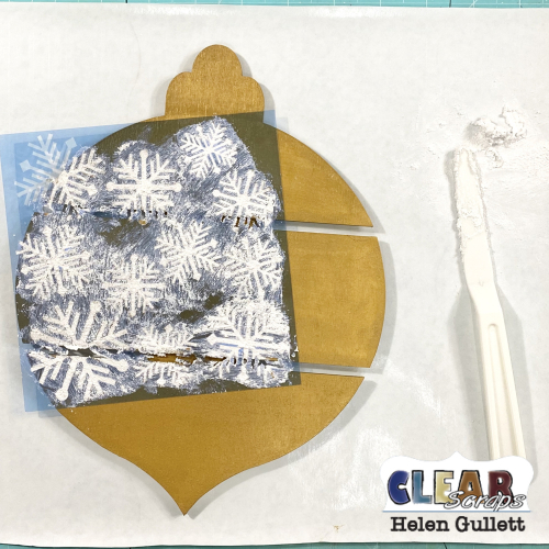 DIY_Snowflakes_Ornament_Bulb_Pallet_03