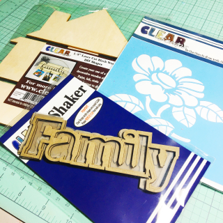 Clear_scraps_home_pallet_wood_family_shaker_zinnia_stencil_supplie