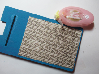 Phone-stand-clearscraps-steph-ackerman