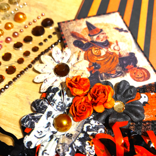 Clear_scraps_scalloped_chipboard_banner_halloween_vintage_decor_5