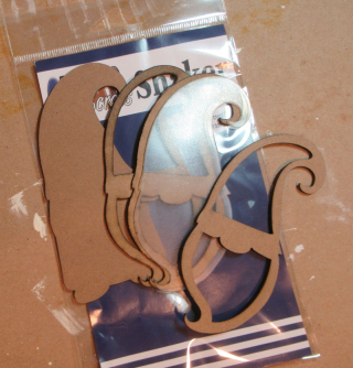 Santa-shaker-clearscraps-steph-ackerman