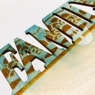 Clear_scraps_wood_family_desktop_frame_tsanders_stencil_b