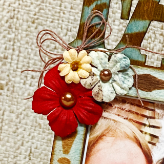 Clear_scraps_wood_family_desktop_frame_tsanders_flowers
