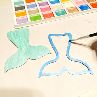 Clear_scraps_mermaid_fin_shaker_sign_bath_wood_tsanders_fin2