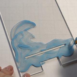 Clear_Scraps_Acrylic_Phone_Stand_SurfDemo1