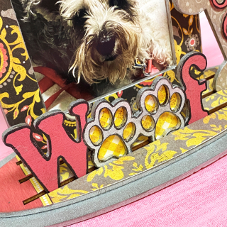 Clear_scraps_3D_frameables_woof_dog_bone_frame_home_decor_tsanders - woof