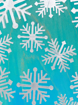 Clear_scraps_slimline_wood_mini_album_winter_snowflakes_stencil_tsanders_6