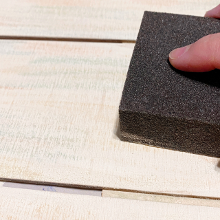 Clear_scraps_howdy_rodeo_western_cowboy_sign_welcome_chipboard_wood_pallet_texas_barbed_wire_stencil_emboss_sanders_sand