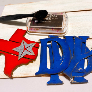 Clear_scraps_howdy_rodeo_western_cowboy_sign_welcome_chipboard_wood_pallet_texas_barbed_wire_stencil_emboss_sanders_distress