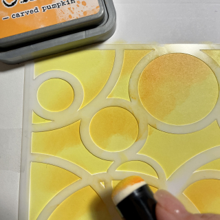 Clear_Scraps_Bee_Hive_Shaker_Basket11