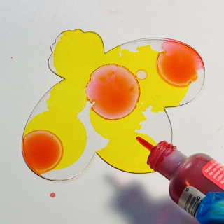 Clear_Scraps_Mini_Shaker_Suncatcher11