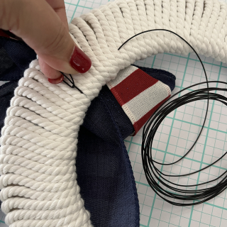 Clear_Scraps_Award_Ribbon_Shaker_Candle_Ring11