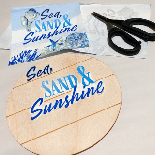 Clear_scraps_shiplap_wood_circle_beach_summer_sand_water_napkin_art_tami_sanders_words Clear_scraps_shiplap_wood_circle_beach_summer_sand_water_napkin_art_tami_sanders_words