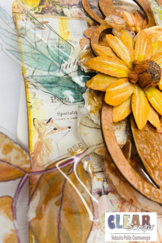 Clear_Scraps_Small_Stacked_Pumpkins_Embellishment_2