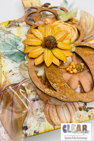 Clear_Scraps_Small_Stacked_Pumpkins_Embellishment_1