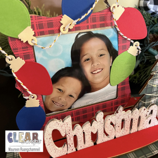 Clear_Scraps_Christmas_Light_Up_Frame2