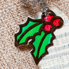 Clear_scraps_christmas_tags_holly_gift_box_chipboard_watercolor_vintage_sheet_music_tami_sanders_cuholly