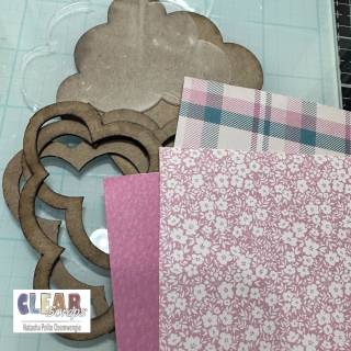 Clear_Scraps_mini_shaker_cupcake (5)