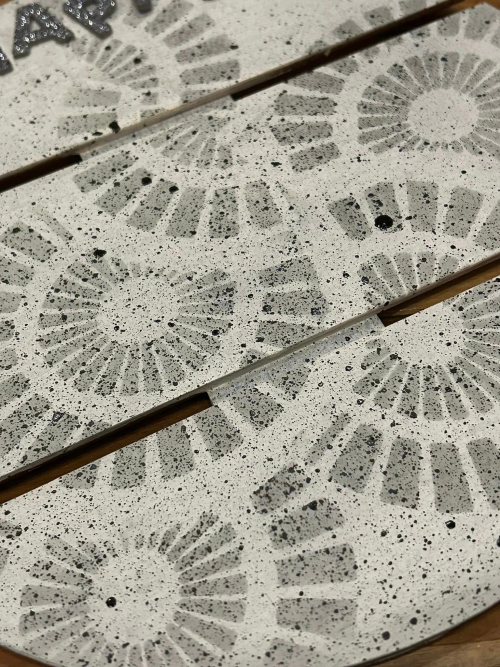 Clear_Scraps_DIY Medium Pallet_New Year in Gear_tutorial 2(1)