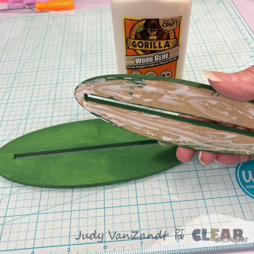 Clear_Scraps_Wood_Stand_Embellishments