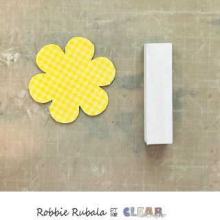 Clear Scraps flower shaker card 9