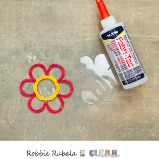 Clear Scraps flower shaker card 10