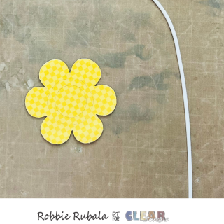 Clear Scraps flower shaker card 12