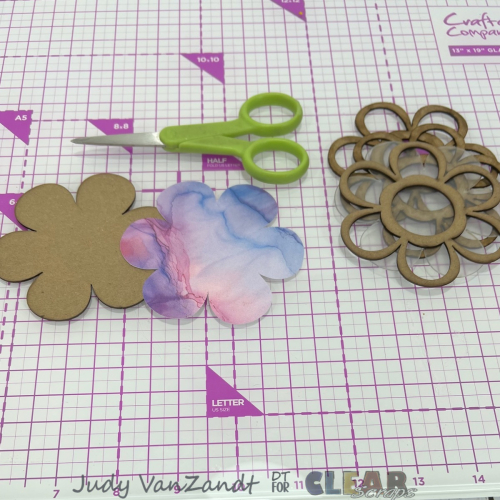 Clear_Scraps_Mini_Shaker_Flower